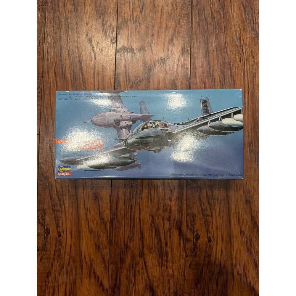 Hasegawa 1:72 Cessna A-37A/B Dragonfly Model Kit 513:500 Vintage 1988 Aircraft